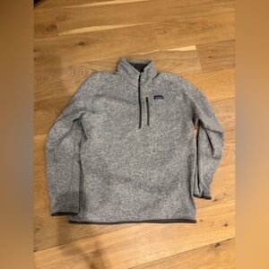 Men’s Pullover size XL